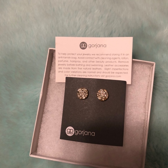 New in box Gorjana gold crystal studs - Picture 3 of 4